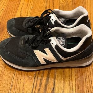 women’s new balance 574 sneakers